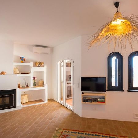 Cozy Beach Apartment W/ Sea View, Free Parking & Ac كارفويرو المظهر الخارجي الصورة